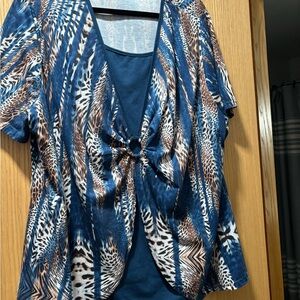 Women's Blue Patterned Top
